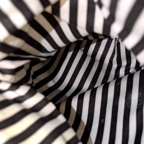 Kate Spade Cream Crossbody Bag‎ with Minimalist Design - Picture 11 of 16